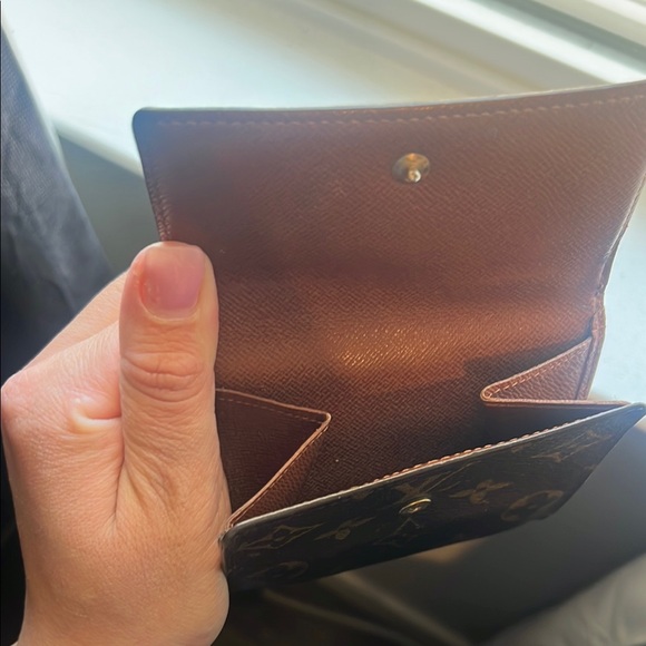 Louis Vuitton Monogram Key Holder in Brown and Gold - Picture 3 of 4